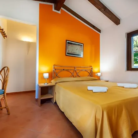 Resort Happy Village 4*